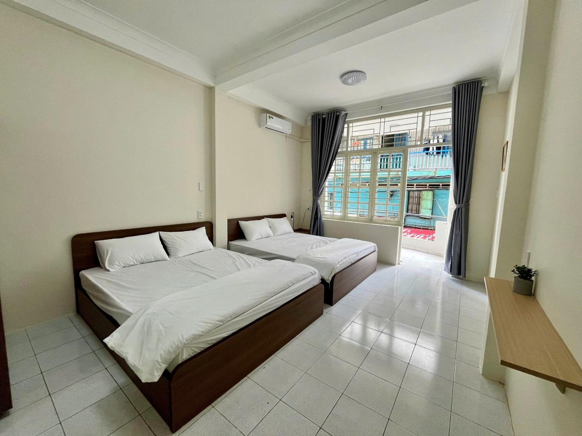 Dan's Wash & House, Big And New, Balcony, Laudromat, Bui Vien Area *